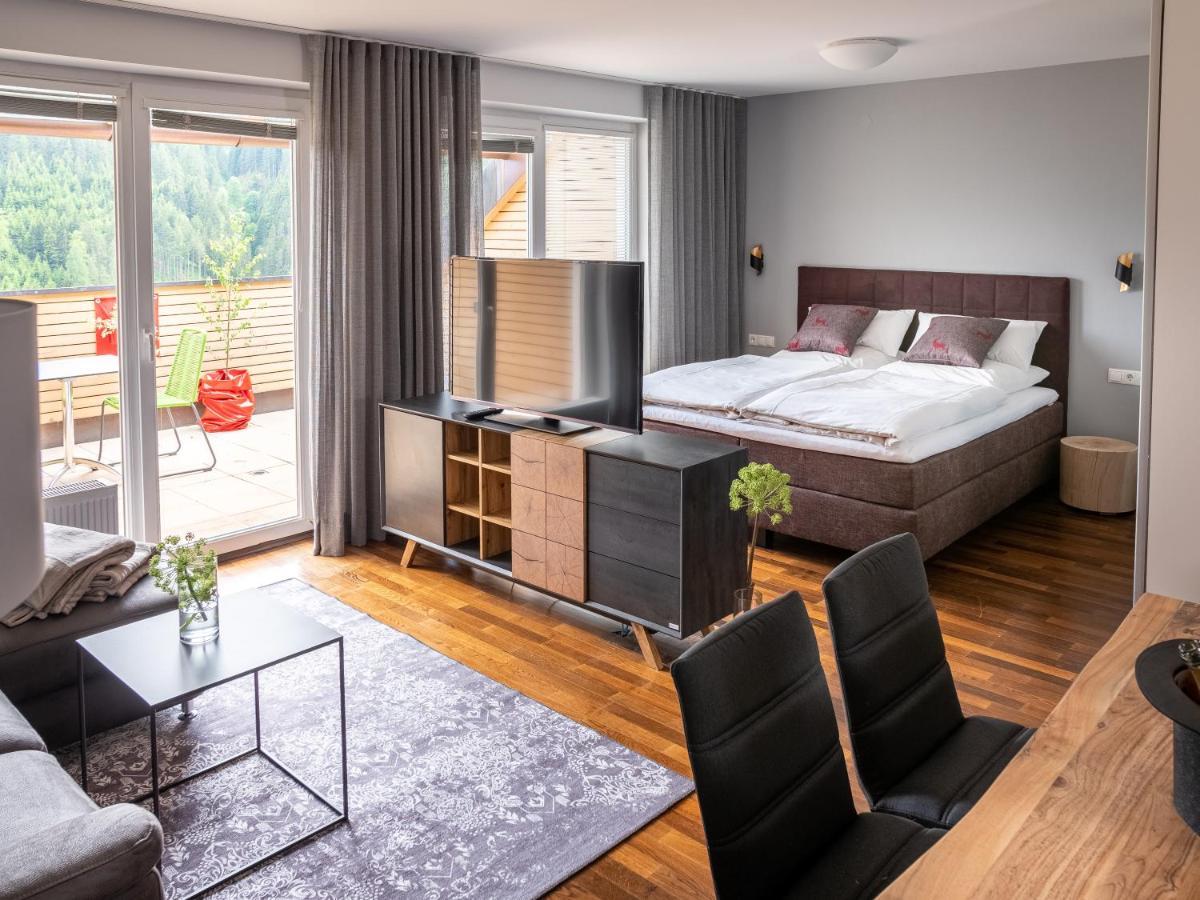 Der Sonnberg Alpinlodges - Apartments Mit Seeblick, Privater Sauna Und Self Check-In Zell am See Extérieur photo