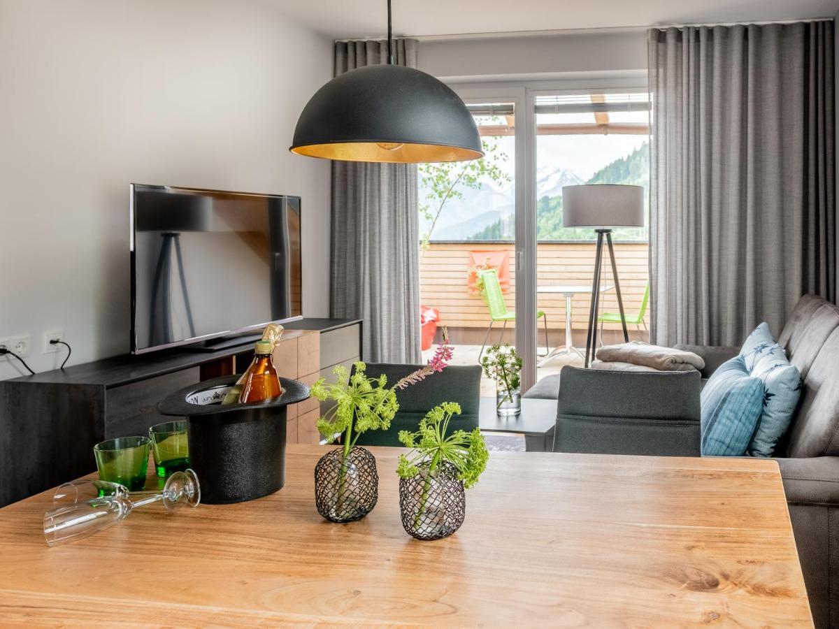 Der Sonnberg Alpinlodges - Apartments Mit Seeblick, Privater Sauna Und Self Check-In Zell am See Extérieur photo