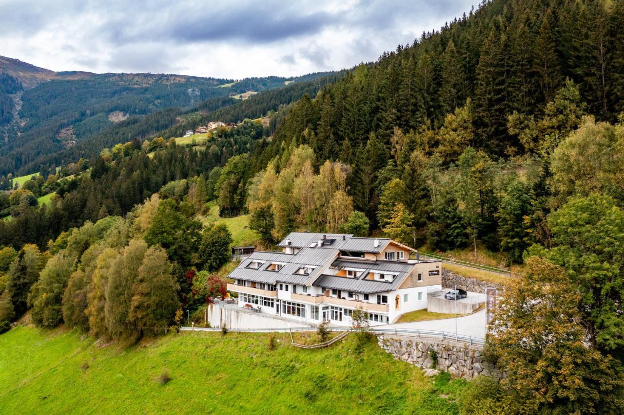 Der Sonnberg Alpinlodges - Apartments Mit Seeblick, Privater Sauna Und Self Check-In Zell am See Extérieur photo