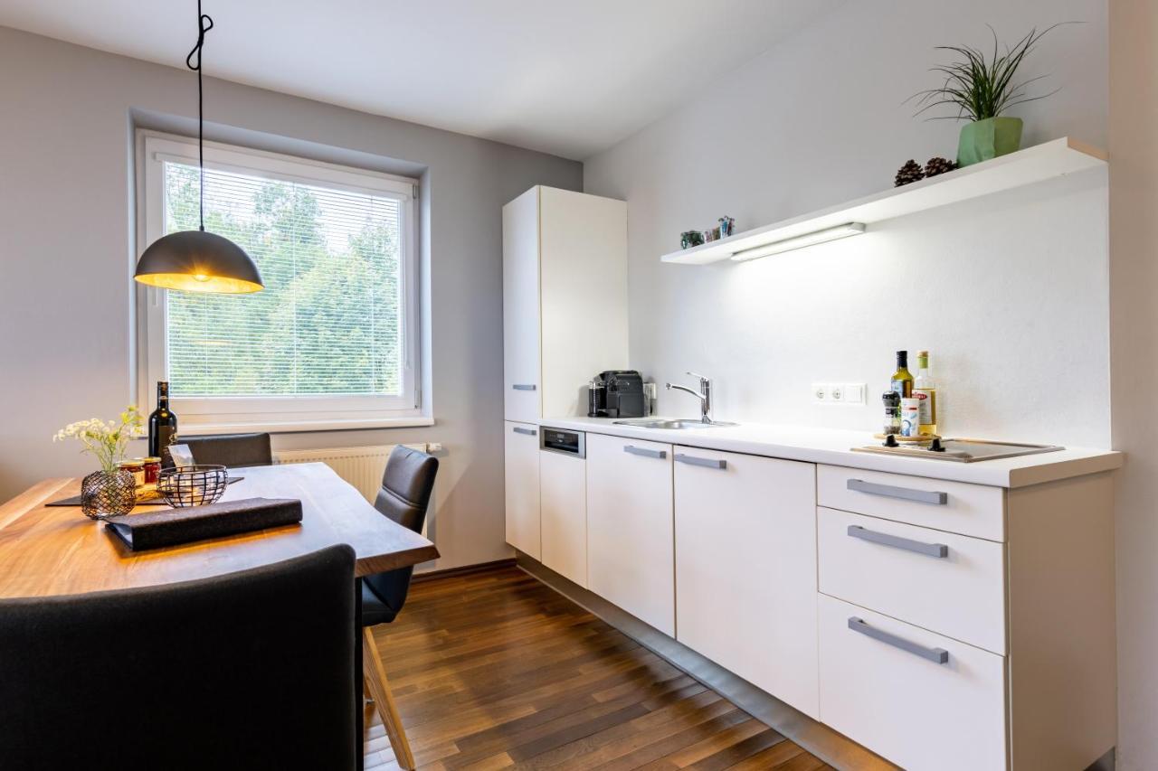 Der Sonnberg Alpinlodges - Apartments Mit Seeblick, Privater Sauna Und Self Check-In Zell am See Extérieur photo