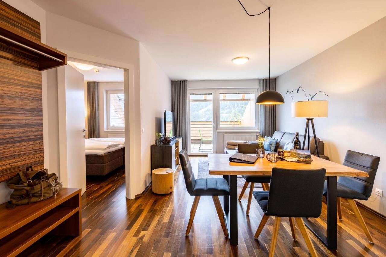 Der Sonnberg Alpinlodges - Apartments Mit Seeblick, Privater Sauna Und Self Check-In Zell am See Extérieur photo