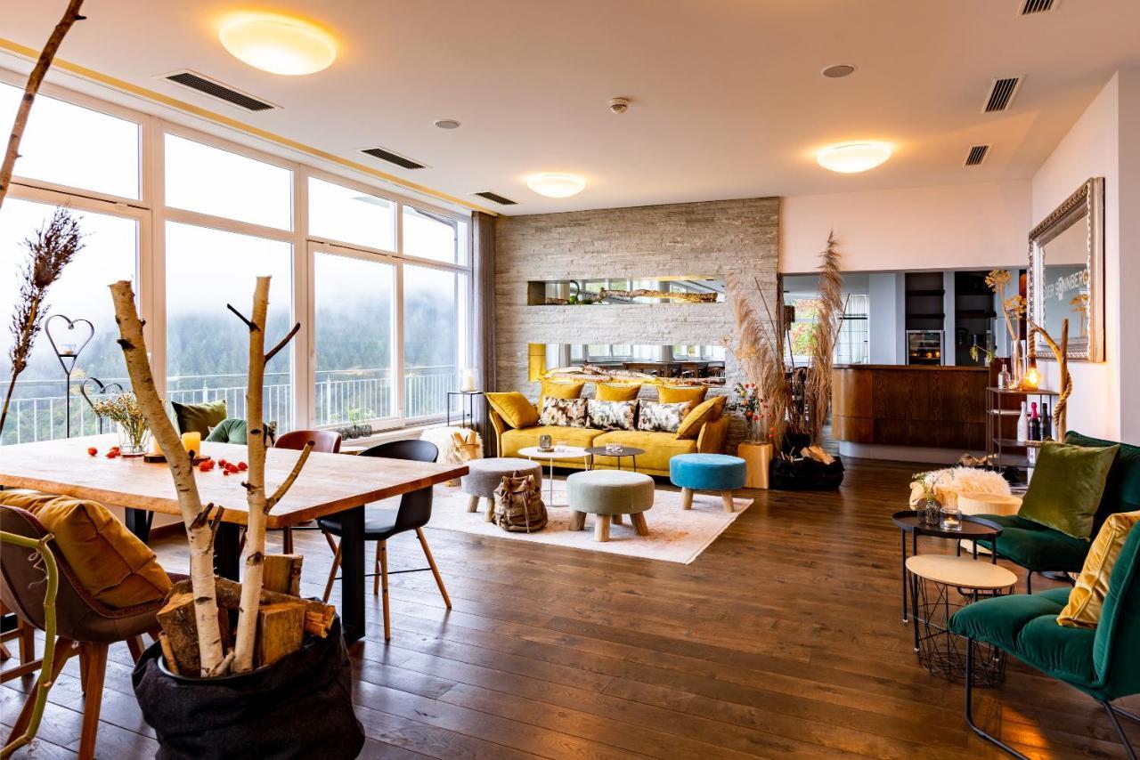 Der Sonnberg Alpinlodges - Apartments Mit Seeblick, Privater Sauna Und Self Check-In Zell am See Extérieur photo