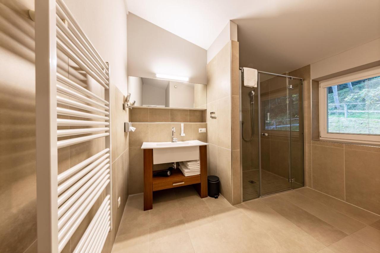 Der Sonnberg Alpinlodges - Apartments Mit Seeblick, Privater Sauna Und Self Check-In Zell am See Extérieur photo